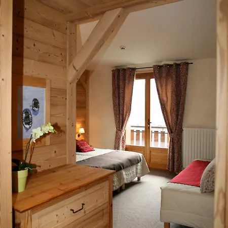 Quiet In With Panoramic Views *